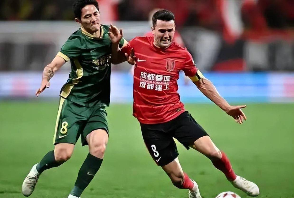 城球员在后, 定了新主教, ace