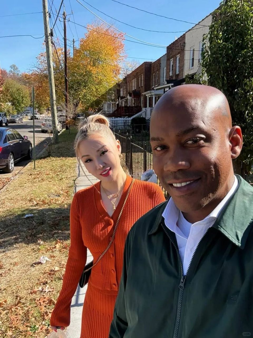 害怕离婚会, ngoE, 告牌第